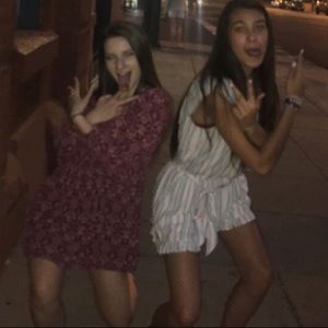 Meet your Posher, Danielle